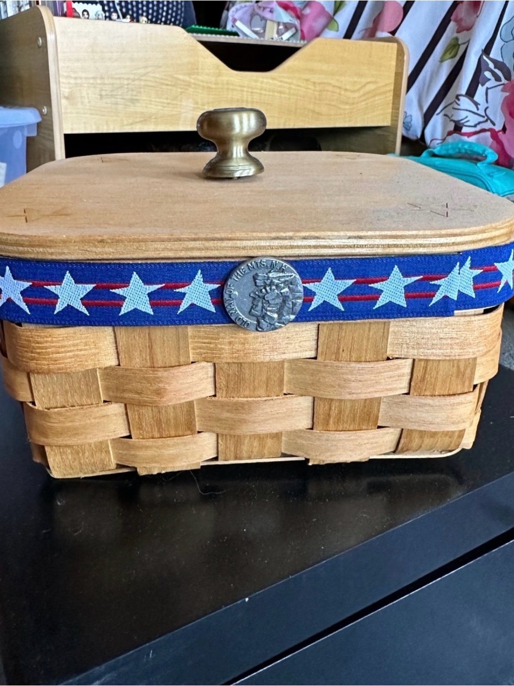Htf napkin holder Peterborough basket, company, old man of the mountain edition